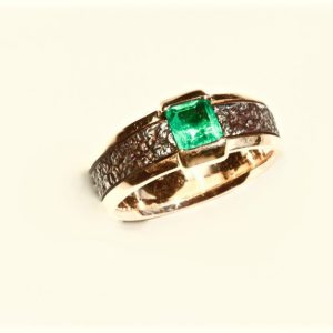 Columbian Emerald Channel Ring